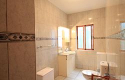 Bad zum SChlafzimmer nach Süden